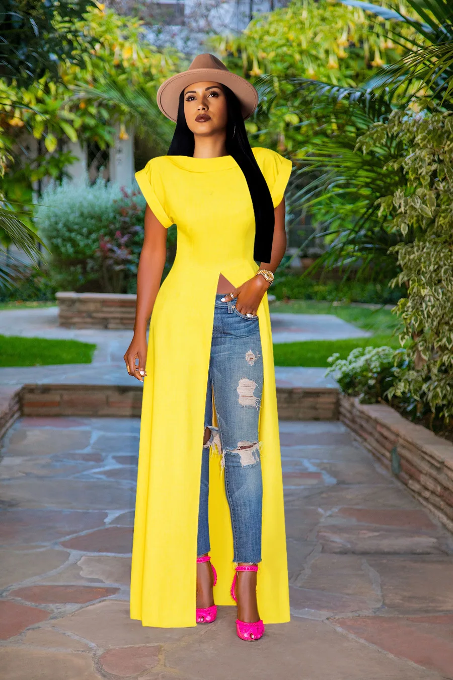 10860173499_1925392140