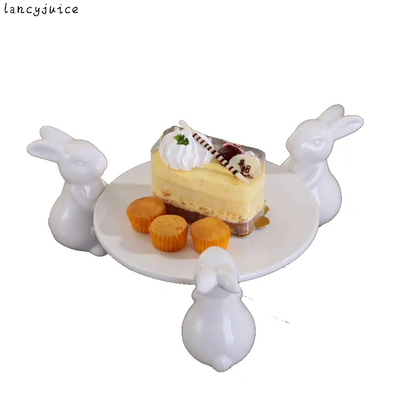 

Creative Cake Plate Stand Ceramics Rabbit Decorative Porcelain Bunny Statue Fruits Plate Dinnerware Ornament Gift and Craft