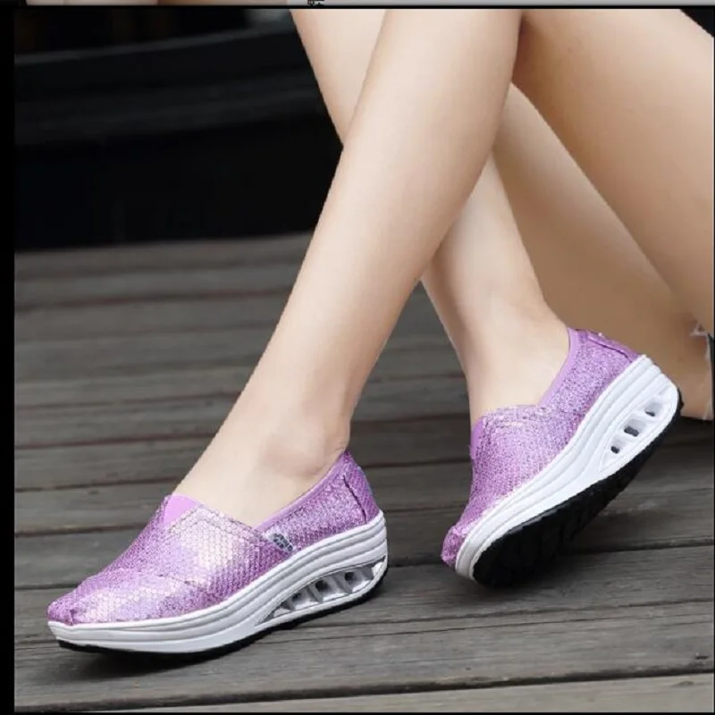 

Springsummer new WOMEN sequin cloth shoes breathable shoes women canvas shoes thick soles Mary red casual shoes