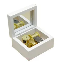 18 Примечание Wind-up деревянные музыкальные белый Box играть Эдельвейс, золото движение