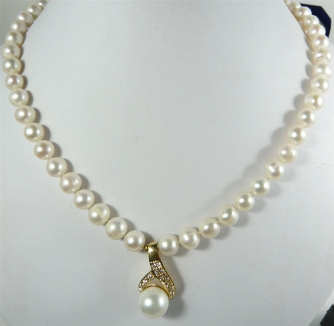 

lady's favorite 8MM white shell pearl pendant Necklace ##a #a