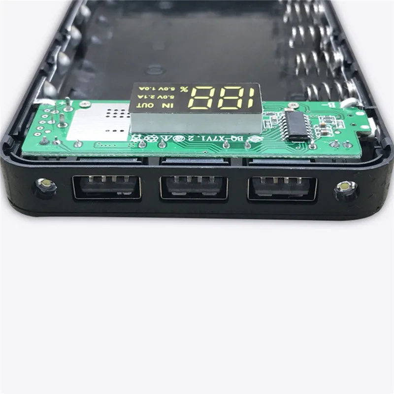 Чехол для электростанции, черный, 5 В, 2 А, 3 USB светодиодный фонарик, экран дисплея, прочная противоскользящая обработка для различных моделей мобильных телефонов