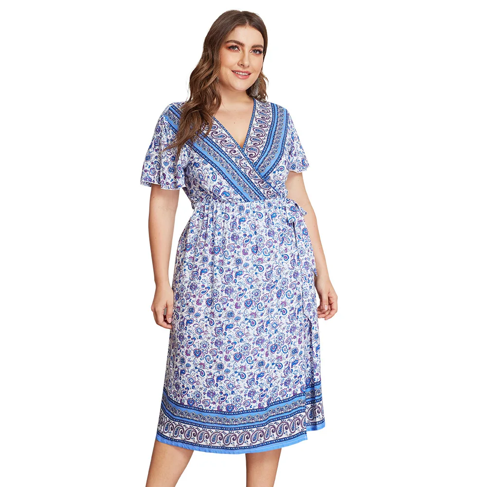 

CHUANGJING Plus Size Summer Casual Women White Blue Floral Print V-neck Short Sleeve Dress Female Vacation Beach Dress