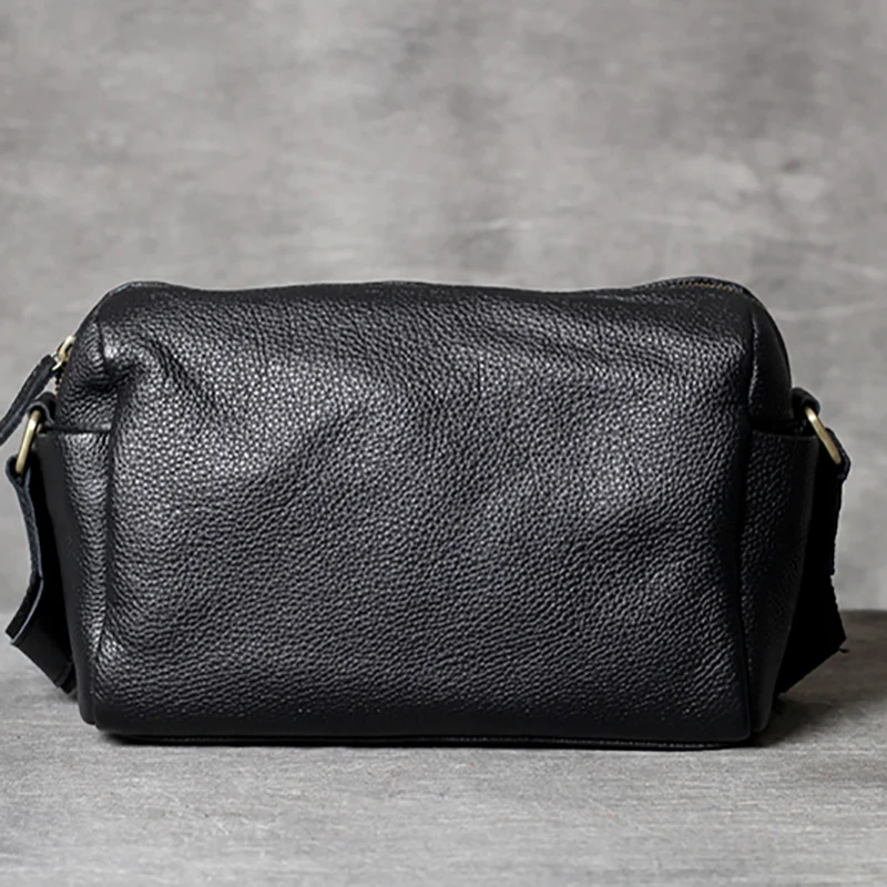 AETOO Simple practical head cowhide single shoulder crossbody bag casual leather male bag