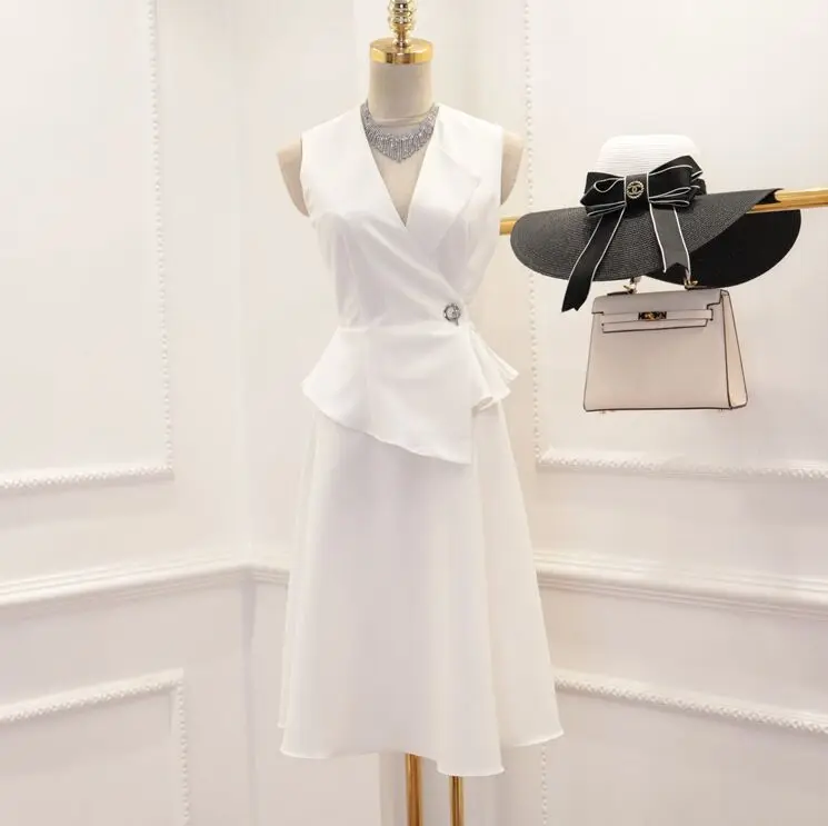 

2018 New Women Solid Color V-neck Elegant Sexy Sleeveless Ruffles Asymmetrical High Waist Slim A-line Knee-length Formal Dress