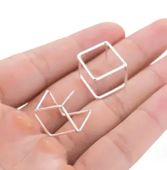 

Oly2u Creative Designed Cube Shaped Stud Earrings for Women Girls Nightclub Jewelry Punk Piercing Earings