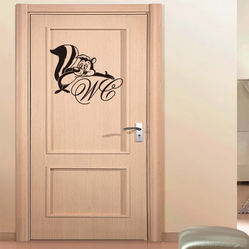 

Cartoon squirrel toilet door sign vinyl wall sticker mural wallpaper wall artist residence decorative house decoration DD037