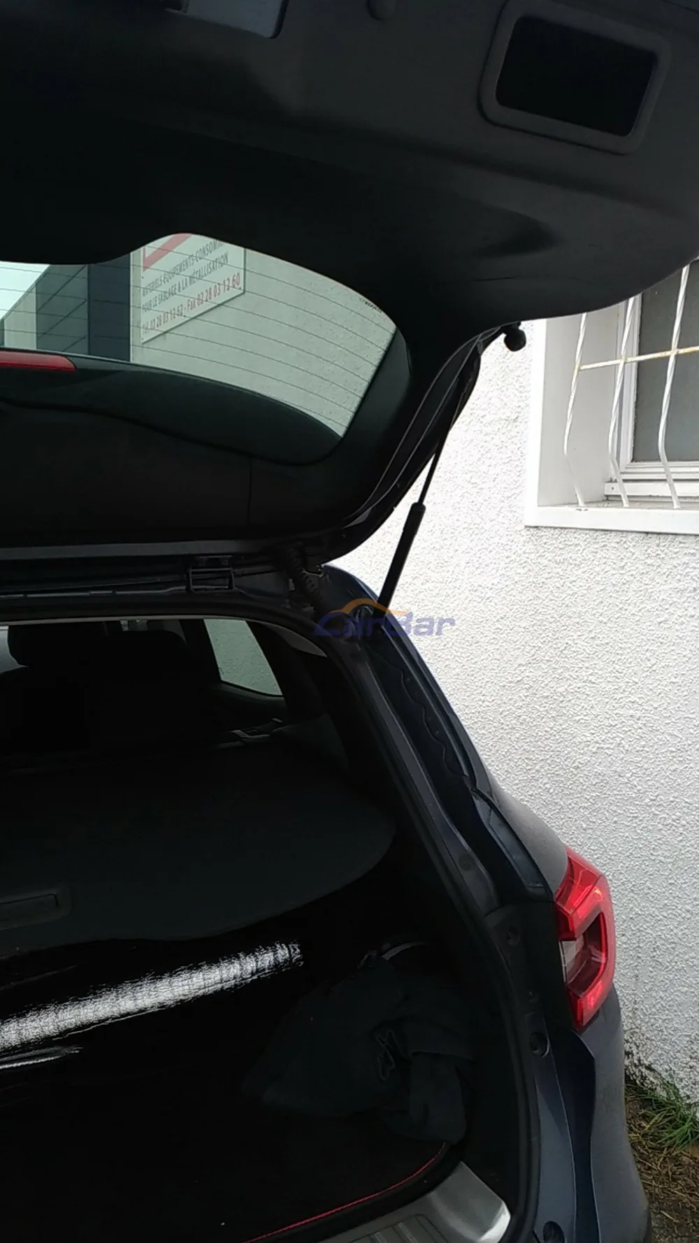 Electric Tail gate lift special for Renault Kadjar 2016 (3)