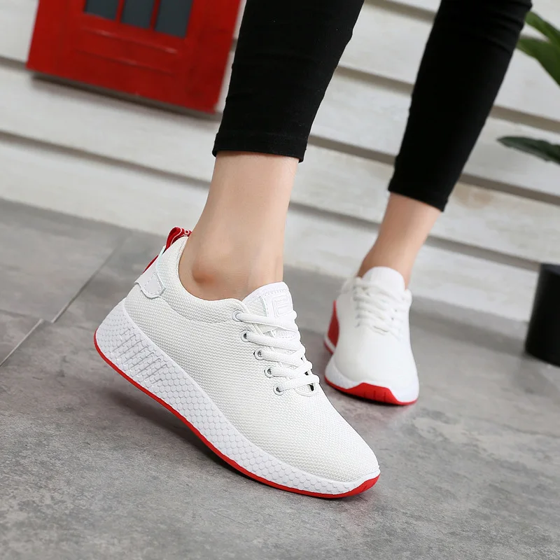 

Weweya White Women Sneakers Hot Travel Shoes Female Running Shoes Sporty Style Walking Jogging Shoes Solid Wedges Red Zapatillas