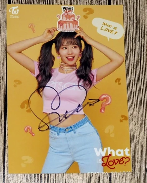 

hand signed TWICE Sana autographed photo what is love 6 inches freeshipping 032018A