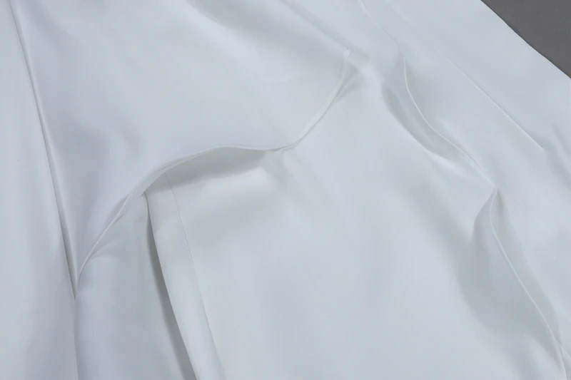 843f7981