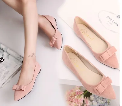 pink bow