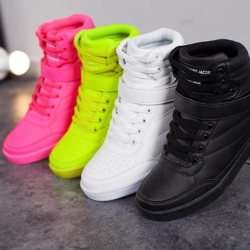 online Alta qualidade 2017 Novas mulheres Sapatos de desporto Respirável quente Preto High top Lace up Sapatos de Lona para as mulheres tênis cesta femme