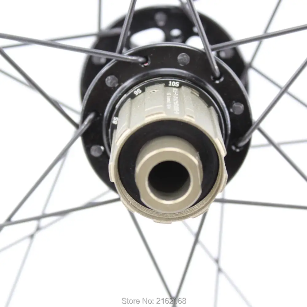 Excellent New 26 27.5 29er clincher rim Mountain bike 3K full carbon fibre disc brake bicycle carbon wheelset Thru Axle hubs MTB Free ship 3 Excellent New 26 27.5 29er clincher rim Mountain bike 3K full carbon fibre disc brake bicycle carbon wheelset Thru Axle hubs MTB Free ship 3