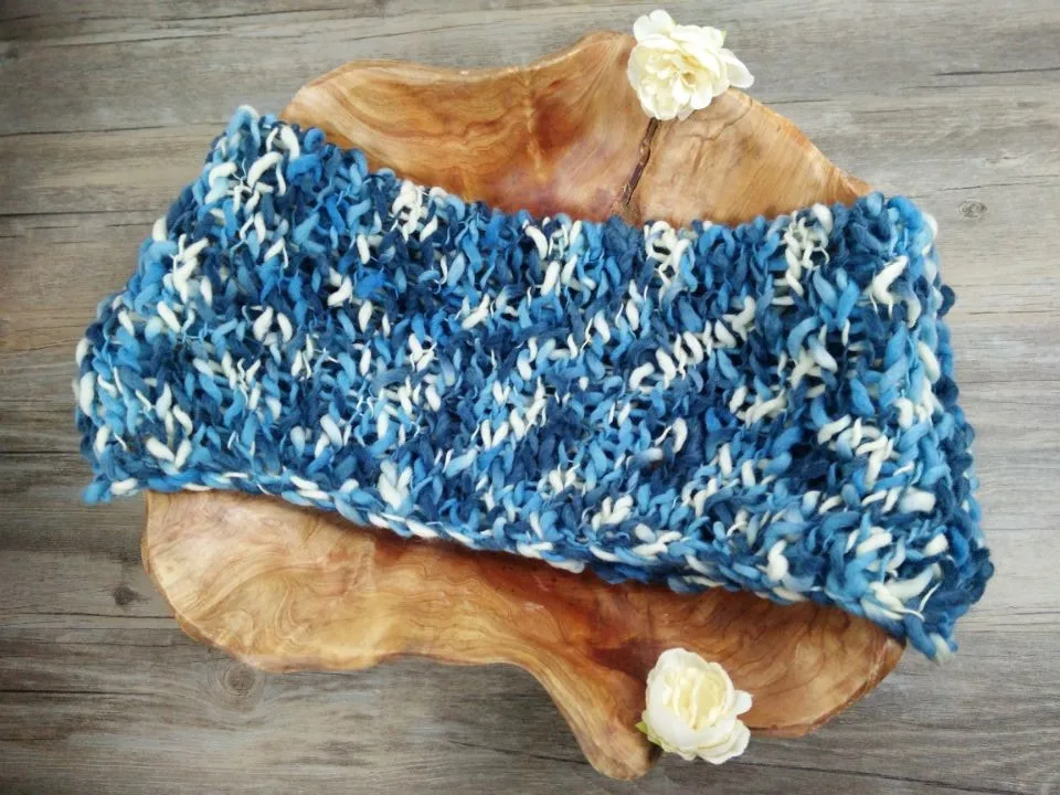 

Chunky yarn blanket,Pot-bellied yarn crochet blanket,woolen blanket for newborn props,basket filler stuffer,baby swaddling wrap