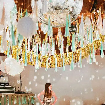 

15pcs DIY Shinny Tissue Paper Garland Tassels Baby Shower Party Wedding decor Gold Garland Bunting Pom Pom Paper Craft Supplies