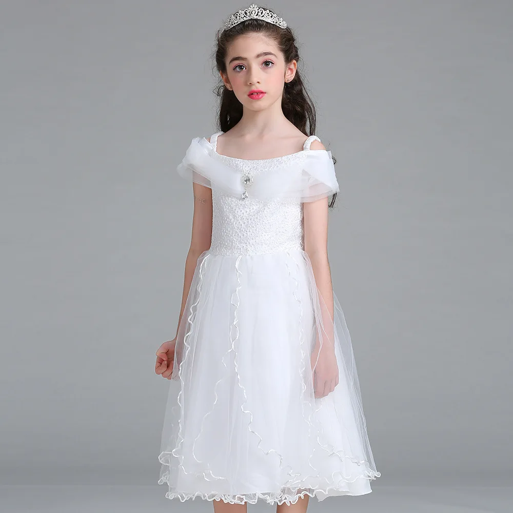 

Pink Purple Blue Tulle Kids White Wedding Dresses Embroidered Midi Length Off Shoulder Little Girl White Dress with Pendant