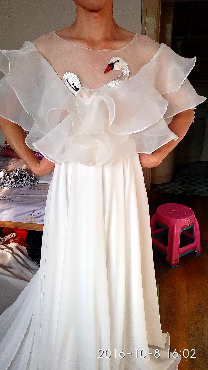 2016 elegant real picture cap sleeve wedding dress sheer back sexy embroidery bride dress chapel train luxury wedding gowns 2016 elegant real picture cap sleeve wedding dress sheer back sexy embroidery bride dress chapel train luxury wedding gowns