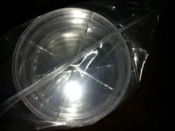 90 мм разовые пластиковые чашки Петри датчиком отверстия Бесплатная доставка