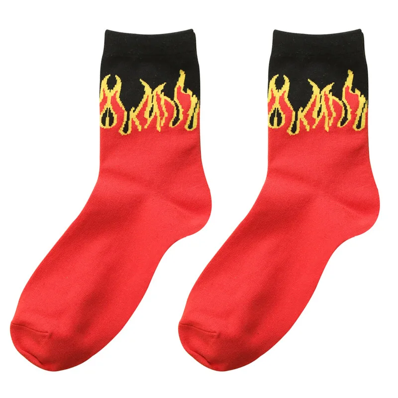 Абсолютно Harajuku Стиль в красном и желтом цветах, унисекс носки с пламенем для улицы в стиле «хип-хоп», «панк» Для мужчин и Для женщин в трубке хлопковые носки - Цвет: Red