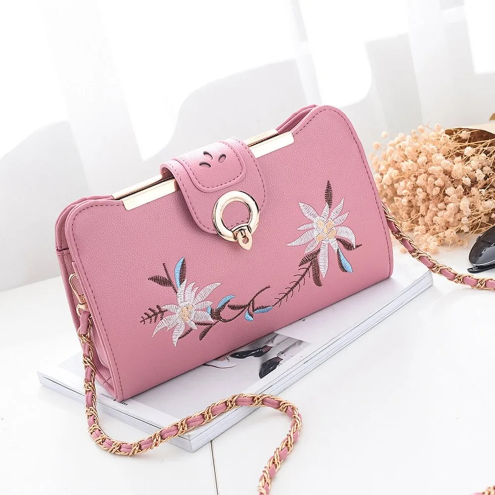 

Fashion Women Shoulder Crossbody Bags Female Trendy Flower Embroidery Handbag Ladies Daily PU Leather Messenger Bags Flap