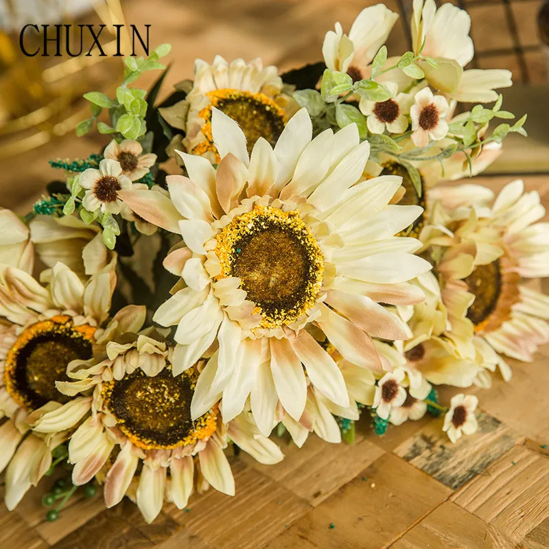 

Retro Sunflower Silk Artificial Flower Bouquet European Fake Flower For Home Decoration Accessories Garden Birthday Party Decor