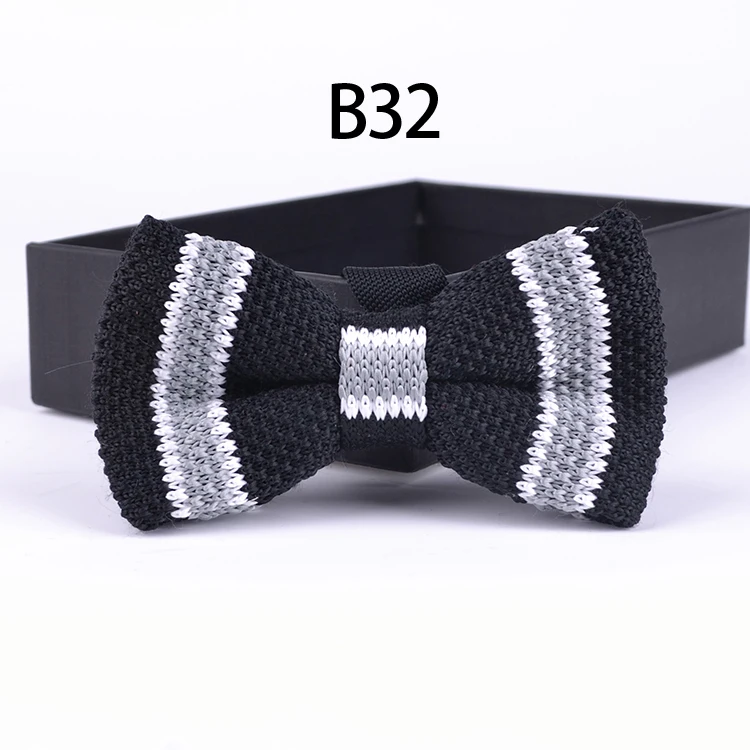 B32