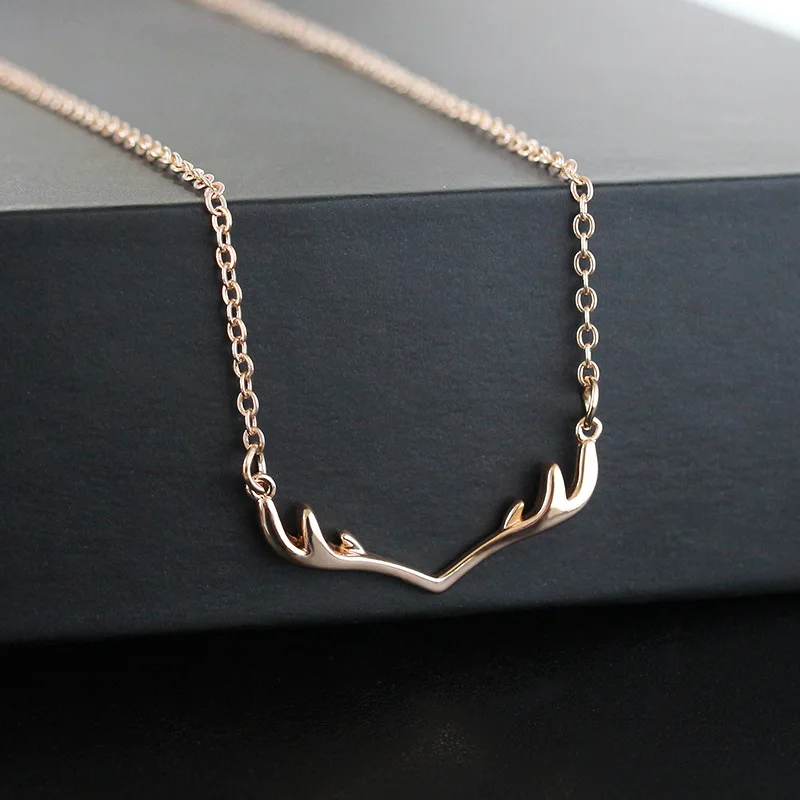 Simple Sweet Little Antlers Pendant Necklace for Women Christmas Cute Short Clavicle Chain New Arrived Jewelry Gifts | Украшения и