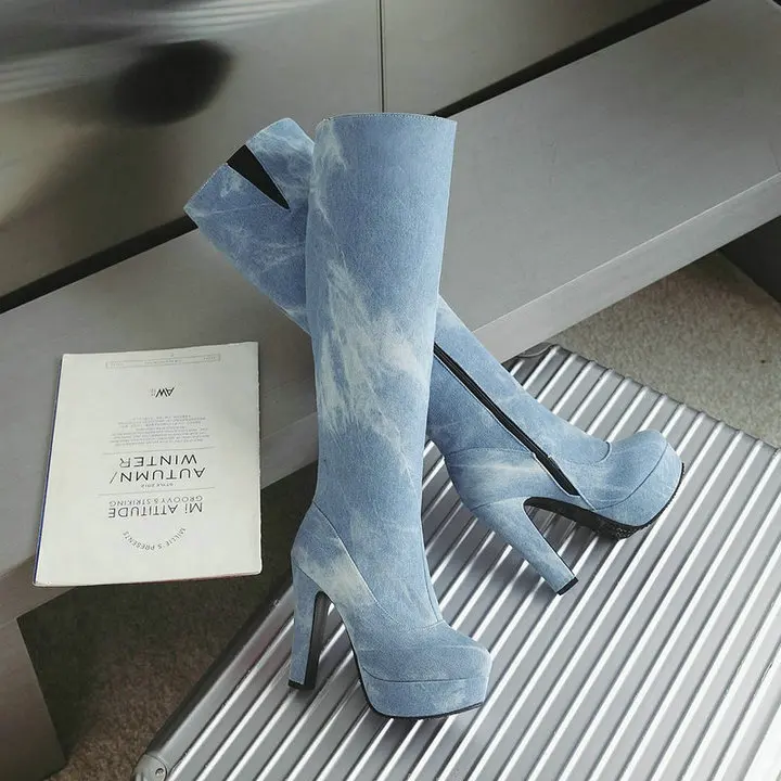 Женские сапоги до колена на платформе и Высоком толстом каблуке с боковой молнией; модная теплая зимняя обувь с круглым носком; цвет синий, темно-синий
