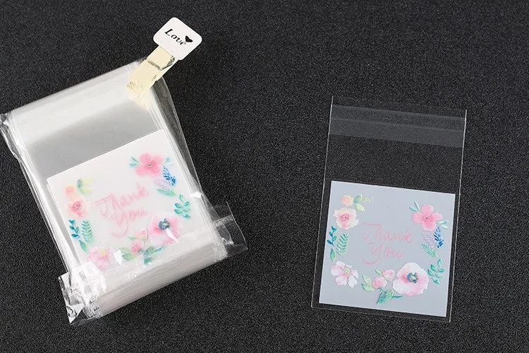 3146827043_1767426042