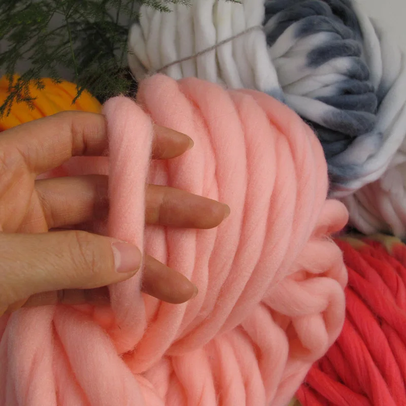 

250g 36M Super Thick Natural Merino Wool Chunky Yarn Felt Wool Roving Yarn for Spinning Hand Knitting Spin Yarn Winter Warm 2019