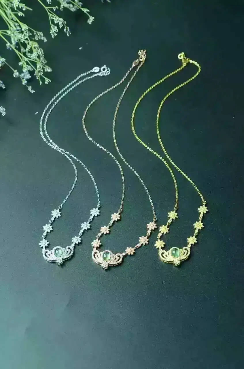 

Natural green prehnite Necklace Natural Gemstone Pendant Necklace 925 sliver women Luxury trendy Crown women party fine Jewelry