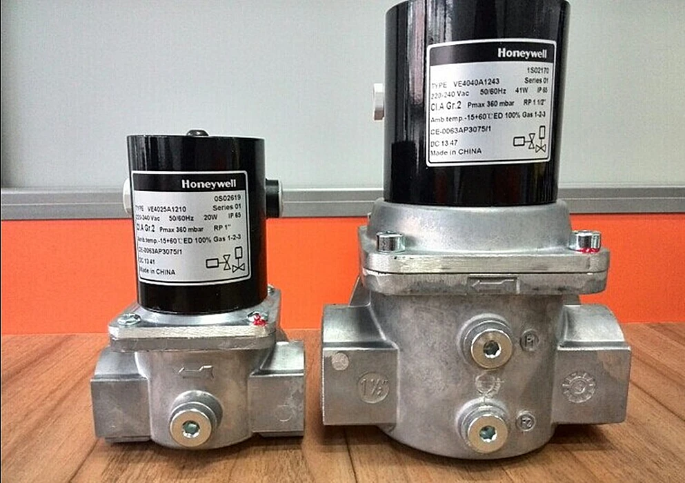 Электромагнитные газовые клапаны Honeywell VE4025A1210 VE4025A1004 1 ''для горелки новые и