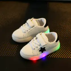Детская Обувь с подсветкой 2018 Новая мода мультфильм с подсветкой Обувь для мальчиков Спортивная обувь осень мягкая Повседневное Strars обувь
