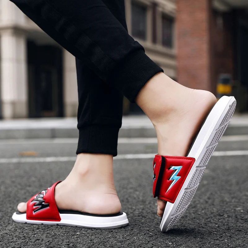 Summer Lovers Shoes Hollow Outs Beach Slippers Men Comfortable Indoor Casual Slippers Soft Bottom Bathroom Slippers  Anti Slip