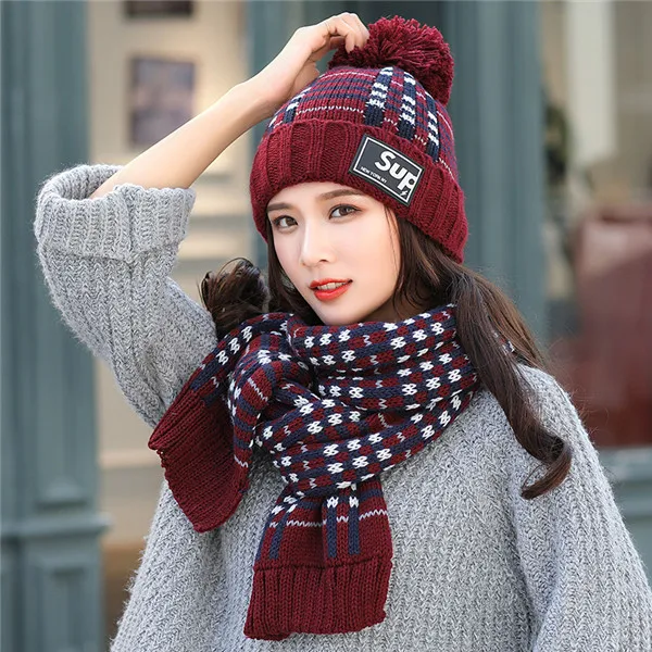 Зимние вязаные шапки для женщин, повседневный модный клетчатый шарф, шапка, комплект из двух предметов, лыжная шапка для девочек, женская вязаная шапка в клетку+ шарф - Цвет: red