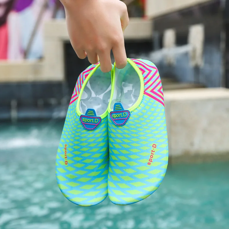 water shoes (12)