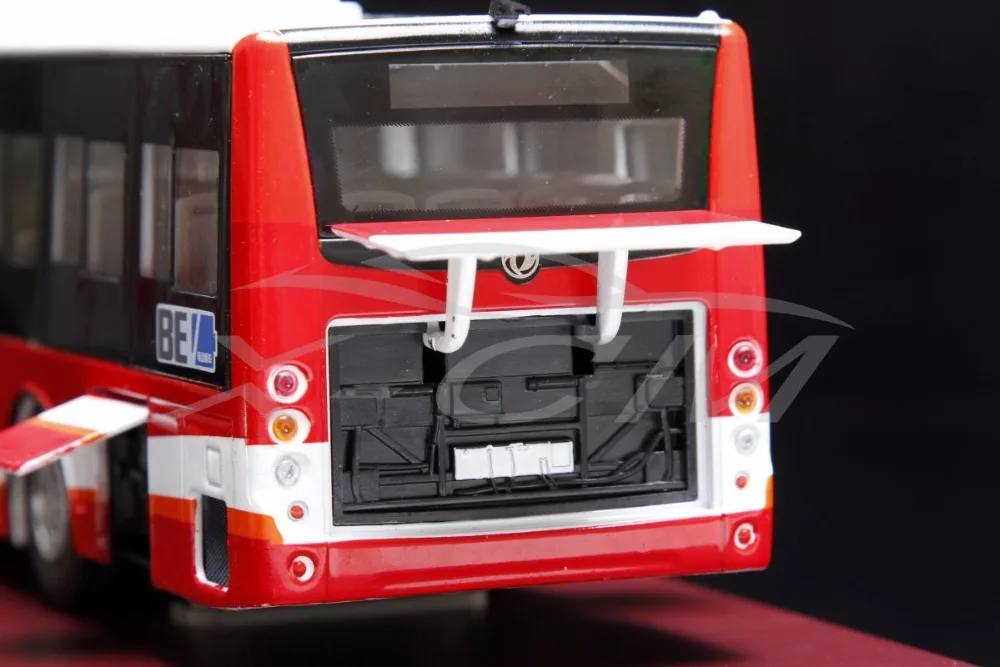 Литой автобус Dongfeng Chaolong BEV 1:40 (белый/красный) + маленький подарок!|diecast bus|diecast bus