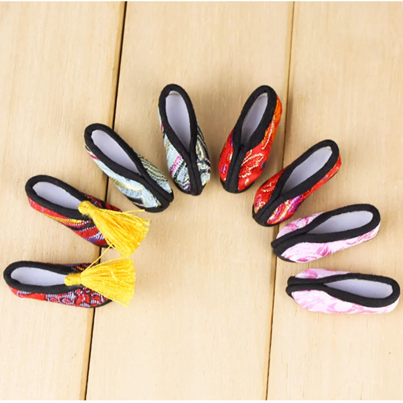 

Blyth doll Ancient Court style Embroidery shoes suitable for 1/6 Joint body doll ICY