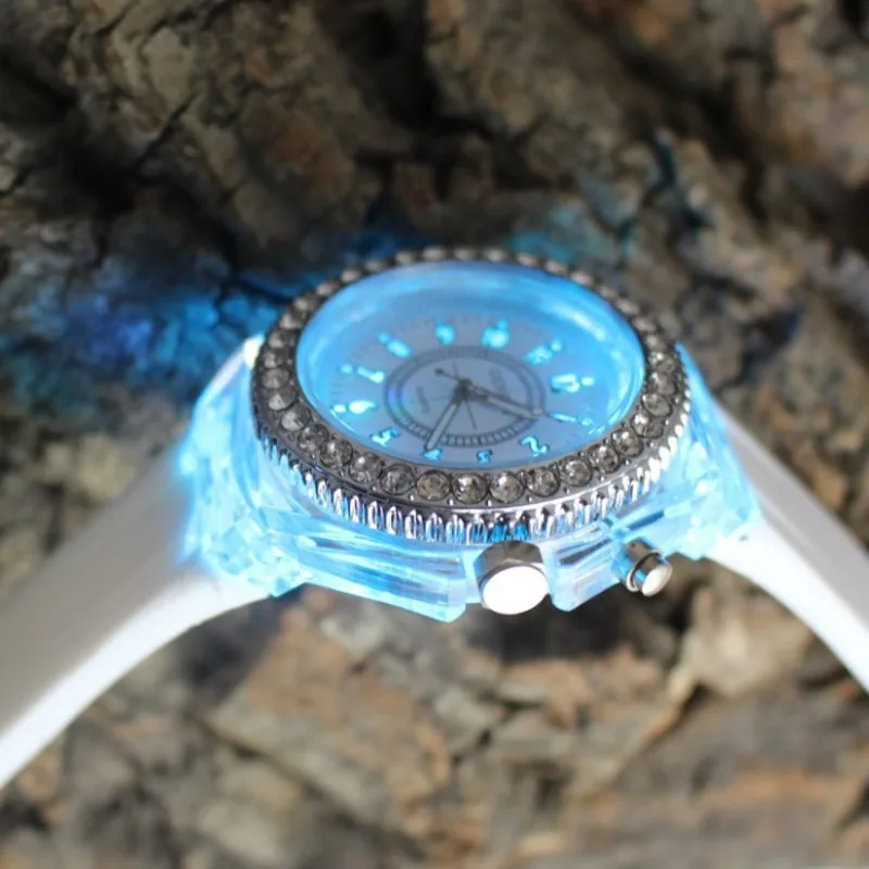 Fashion Womens Fashion Personality Luminous Watch Gift Casual Watch Clock Montre Femme #2AP26 (4)