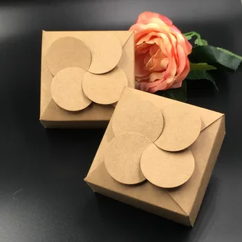 

12 pcs Retro kraft paper Wedding Candy Box Gifts For Guests Wedding Favors&Gifts Party Decor birthday party decoration