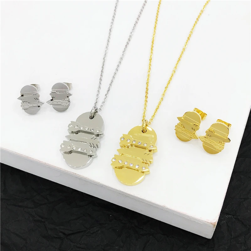 

New Stainless steel Square Necklace Earings Ear Studs For Women Arrow Jewelry Set Fashion Pendants Choker Gold Chain For Man