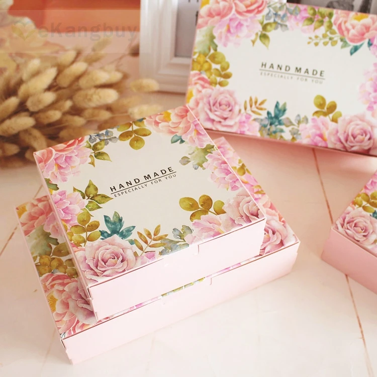 

25pcs Floral Paper Box Handmade Craft Cake Candy Gift Packing Box