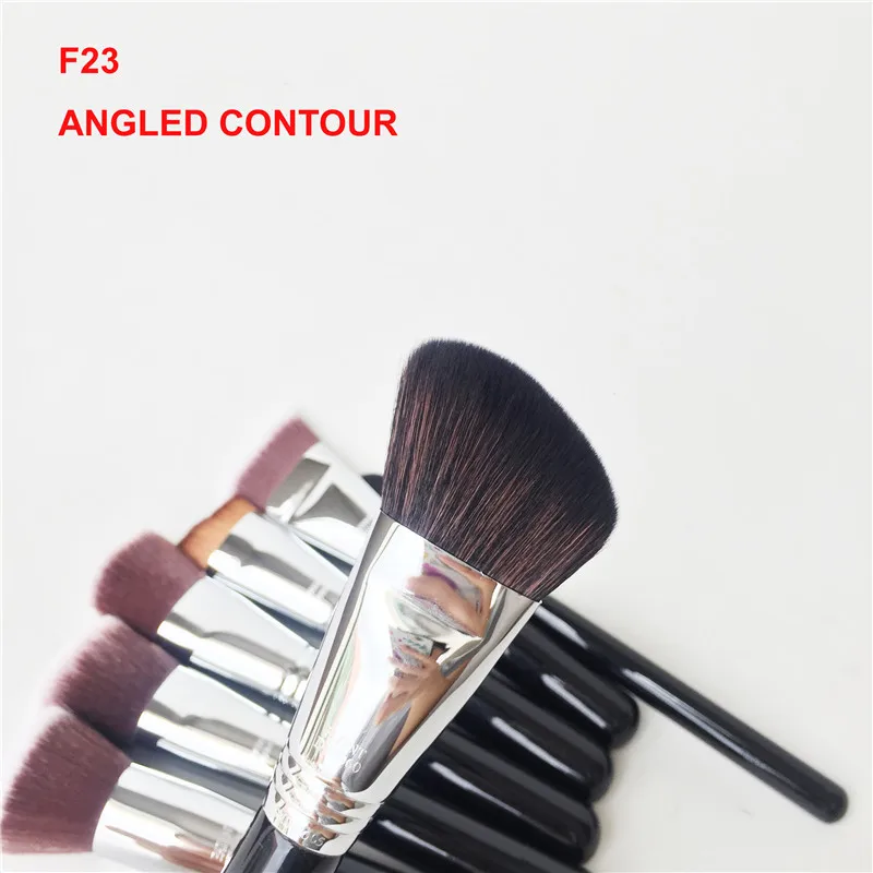 Sigma F23 Soft Angled Contour Brush _ 1