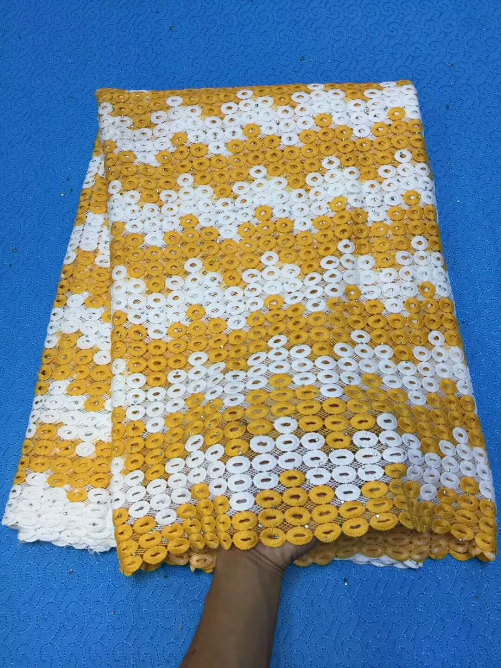 

African Lace Fabric 2018 Latest Design French Tulle Lace Nigerian Embroidered French Lace Fabric For Wedding