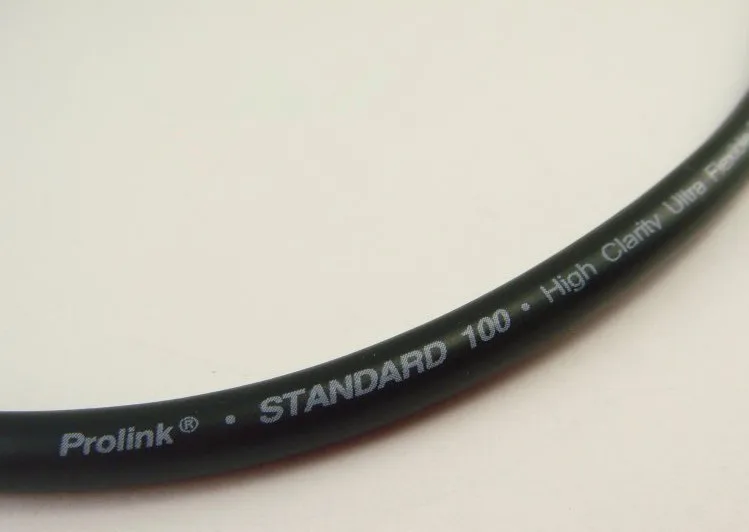 Standard 100 series Headphone audio signal extended to record audio cable 6mm diameter