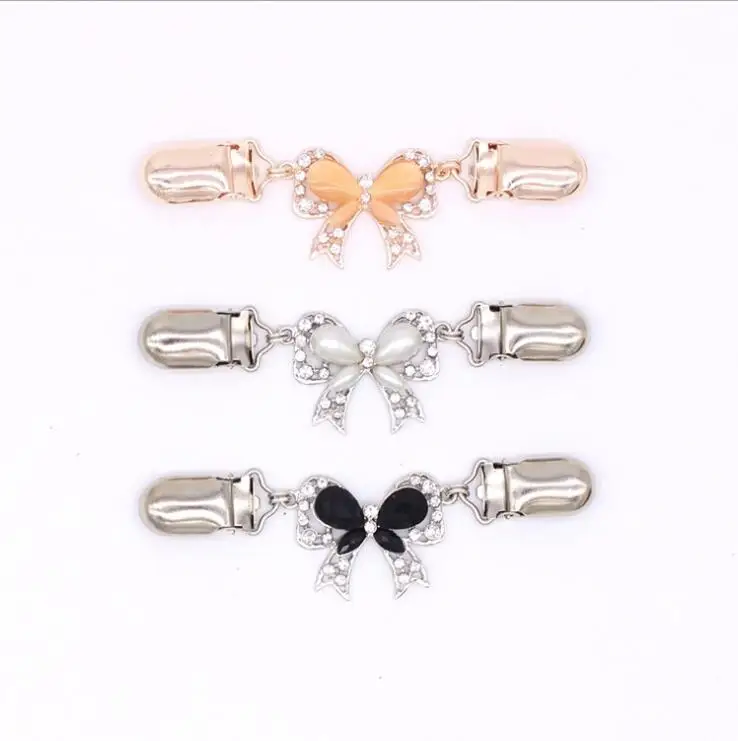 

Korean fashion new butterfly diamonds wild exquisite cardigan sweater clip clothing accessories autumn and winter