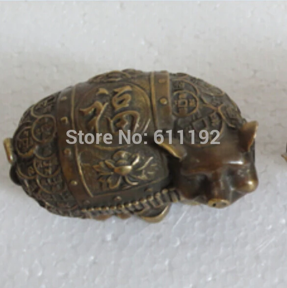 

A chinese copper money Lucky Pig statue/sculpture antique metal crafts,Size:7*6*11 cm