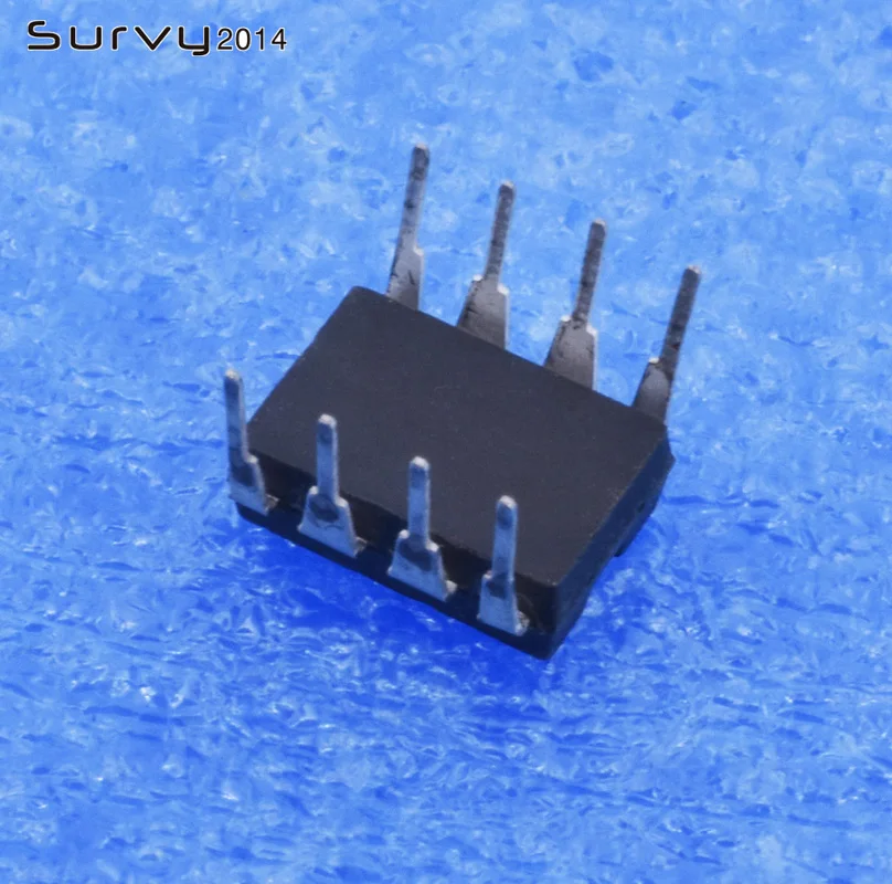 1/2/5PCS PCF8582E-2 PCF8582E DIP8 256x8-bit CMOS EEPROMS with I2C-bus interface US