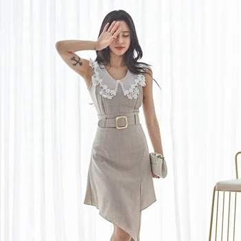 

Women's Two Pieces Set 2019 Summer Floral Lace O Neck Sleeveless Top and Belted Irregular Skirt Suits Women Clothing Sets